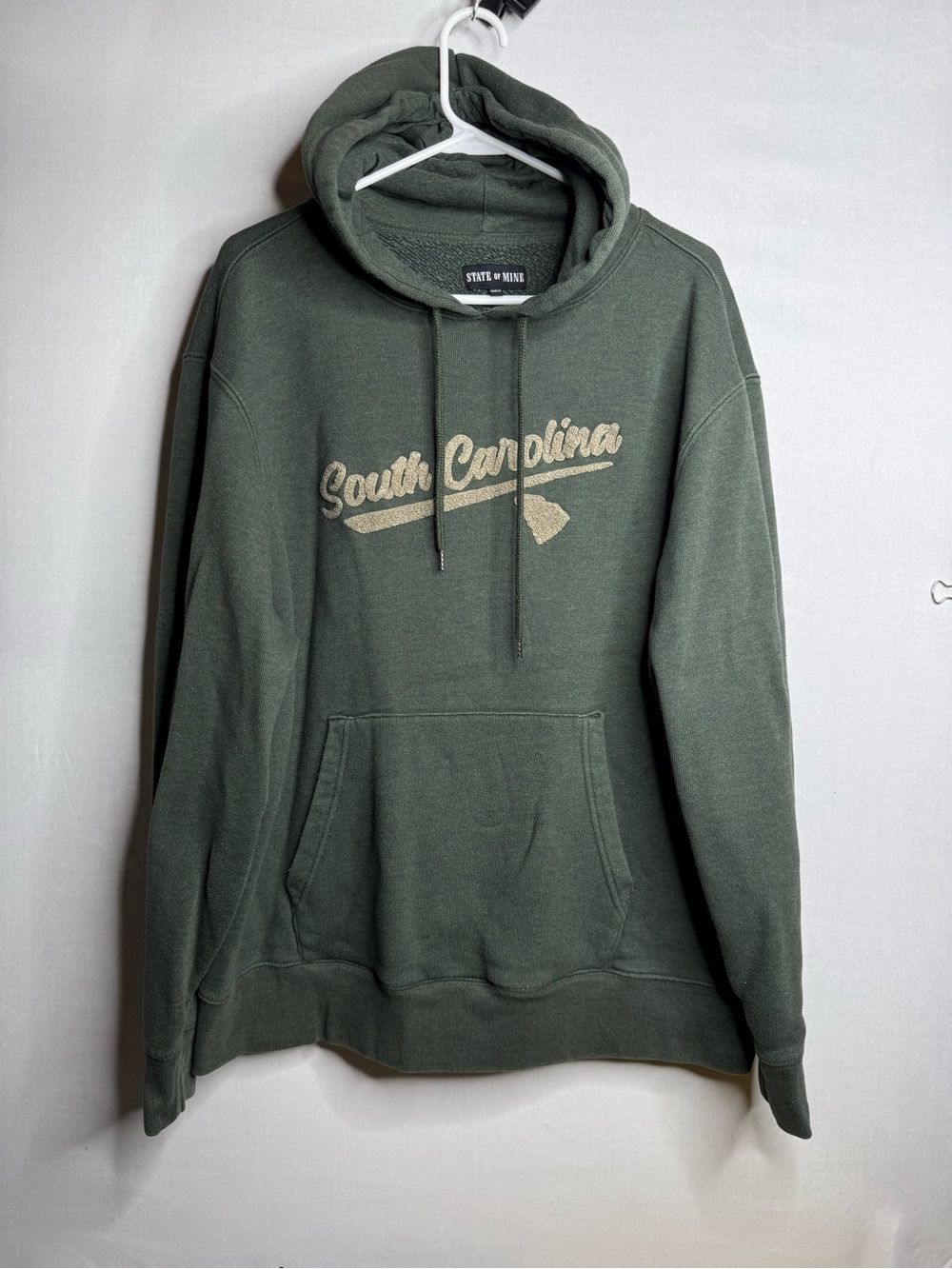 dark green hoodie by State of Mine with the inscription "South Carolina" XXL A9